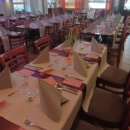 Hotell Mestarin Kievari 3*